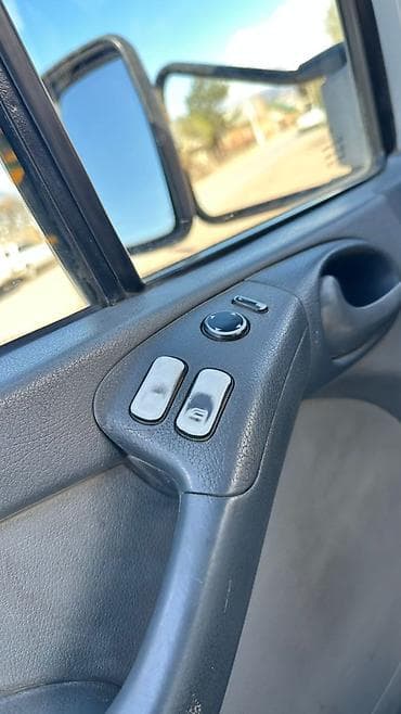 газ для заправки: Mercedes-Benz Спринтер: 2002 г., 2.7 л, Ручные, Дизель — 8