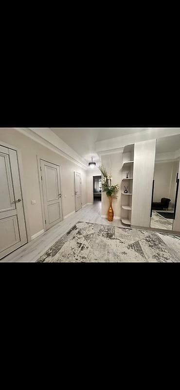 гостинца токмок: 2 комнаты, 87 м², Караван ТРЦ Элитка, 10 этаж, Дизайнерский ремонт — 3