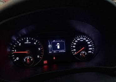 Kia Sorento: 2017 г., 2 л, Автомат, Дизель, Кроссовер — 7