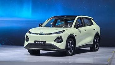 бампер киа к5 2019: Changan Qiyuan Q05: 2024 г. — 1