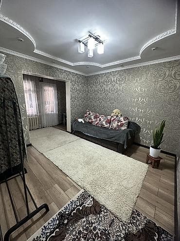 Кыймылсыз мүлк: 3 бөлмө, 70 м², 105-серия, 1 кабат — 10