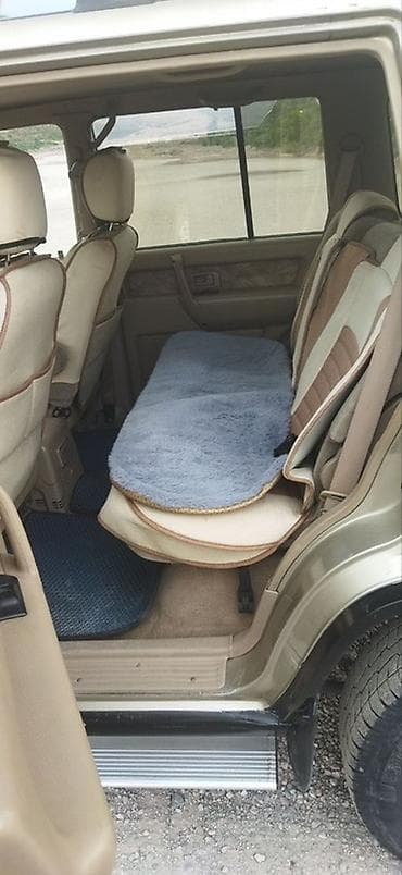 Транспорт: Isuzu Bighorn: 2001 г., Внедорожник — 3
