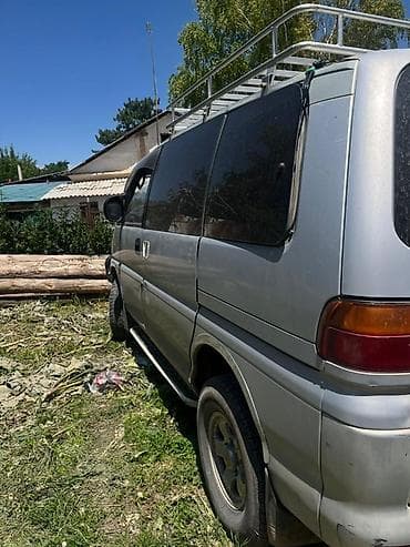 Унаа сатуу: Mitsubishi Space Gear: 1996 г., 2.4 л, Автомат, Бензин, Вэн/Минивэн — 5