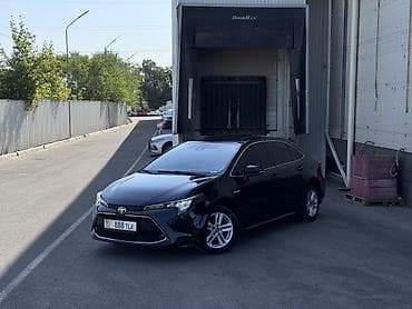 тае: Toyota Levin: 2020 г., 1.8 л, Вариатор, Гибрид, Седан — 1