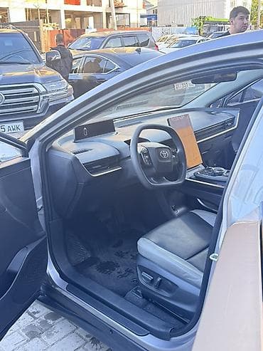 бу дрели: Toyota bZ3: 2024 г., Электромобиль, Фастбек — 6