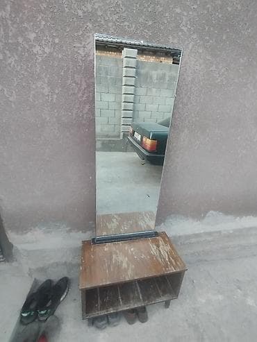 Зеркало напольное с тумбой для обуви + мягкая скамья/скамья‑сундук