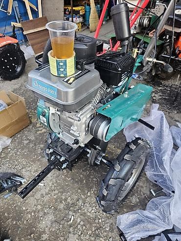 john dere: Мотоблок OMEGA PRO (бензиновый) - Мощный бензиновый двигатель 170F — 3