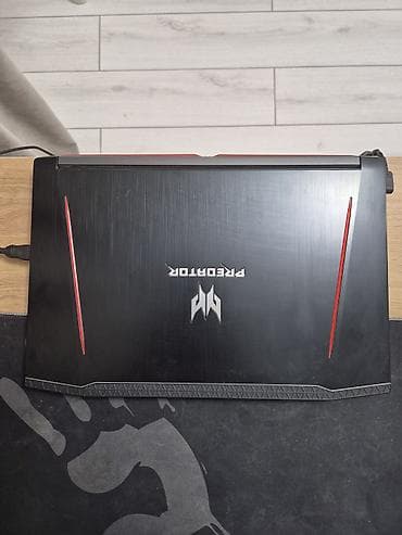 Игровой ноутбук Acer Predator Helios 300 (модель Predator G3-572)