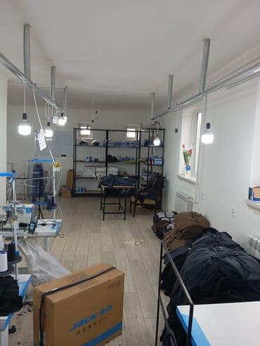 продаю пол дома район рабочий городок: Сдается в аренду двухэтажное помещение 200кв метров.2023 года. Сдается — 8