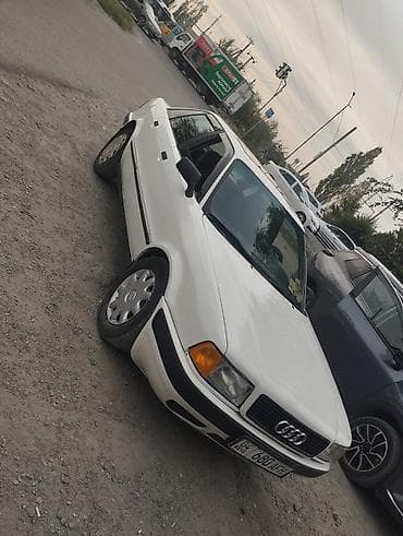 Audi 80: 1992 г., 2 л, Автомат, Бензин, Седан — 1