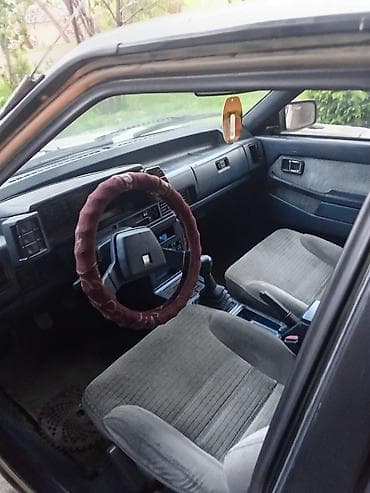 двигатель mazda 626: Mazda 626: 1986 г., Механика, Бензин, Седан — 4
