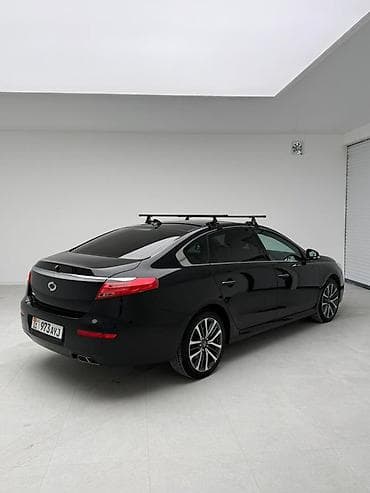 renault logan: Renault : 2019 г., 2 л, Автомат, Газ, Седан — 5