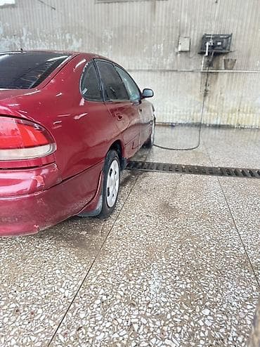 Унаа: Mazda 626: 1992 г., 2 л, Кол менен иштөөчү, Бензин, Хетчбек — 3