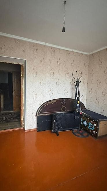 Кыймылсыз мүлк: Срочно продается уютный и просторный частный дом, идеально подходящий — 5