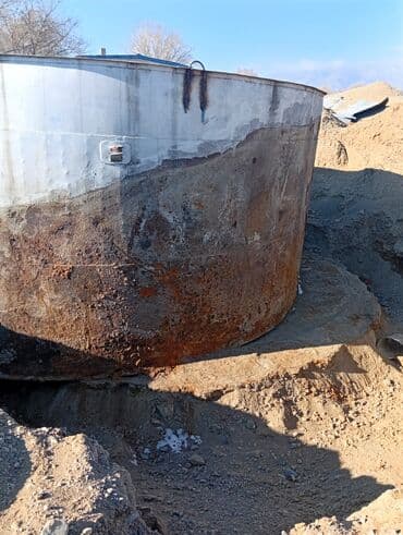 магазинная полка: Металлоконструкция: -Стальные двутавровые балки с опорами. Длина 12м — 4