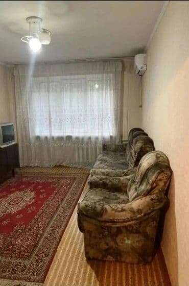 срочно продаю 1 ком кв: 1 комната, Риэлтор, Без подселения, С мебелью частично — 1