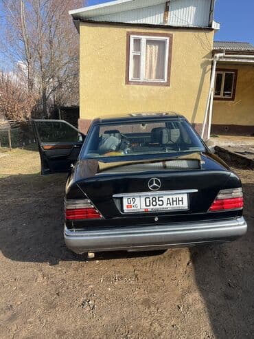 дом обмен на авто: Mercedes-Benz W124: 1994 г., 2.2 л, Механика, Бензиновая, Седан — 4