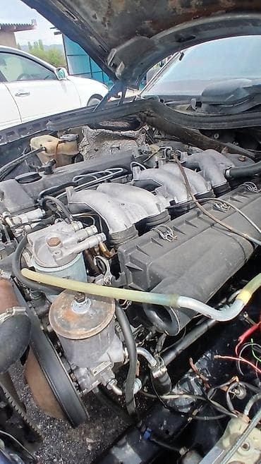 компьютер двигателя: Mercedes-Benz E-Class: 1991 г., 3 л, Ручные, Дизель, Седан — 3