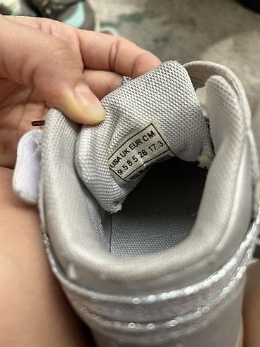 lining кроссовки баскетбольные: Детские кроссовки/кеды высокие, серого цвета. Характеристики: - — 2