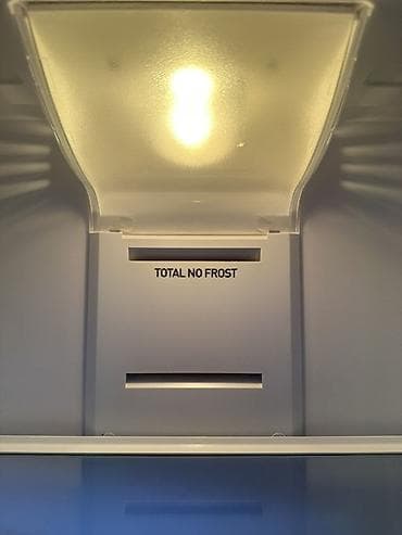 холодильник продаётся: Холодильник Indesit, Двухкамерный, Total no frost — 2