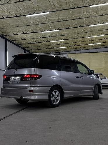 9500: Toyota Estima: 2003 г. — 6
