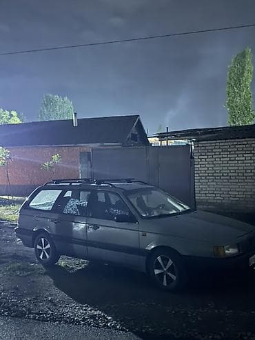 Транспорт: Volkswagen Passat: 1993 г., Универсал — 1