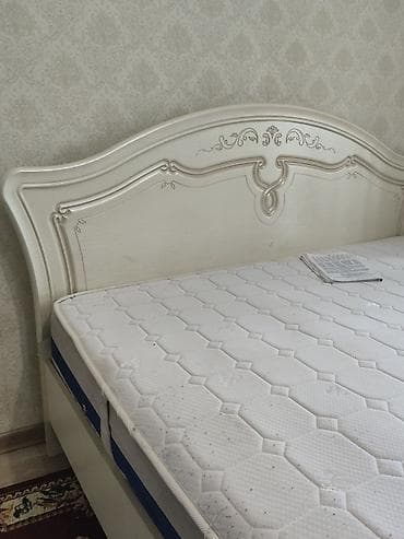 Керебеттер: Эки кишилик керебет, Матрасы бар, узуну - 200 см — 2