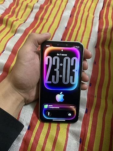 монитор тв: IPhone 11, Б/у, 256 ГБ, Белый, Чехол, 72 % — 1