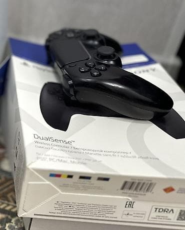 тригеры: Новый Беспроводной Оригинальный геймпад Sony DualSense (чёрный) - — 2