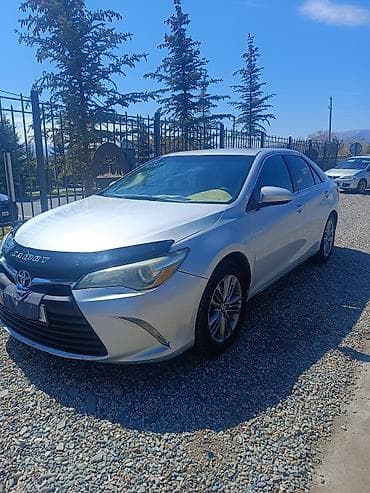 Toyota Camry: 2017 г., 2.5 л, Автомат, Гибрид, Седан