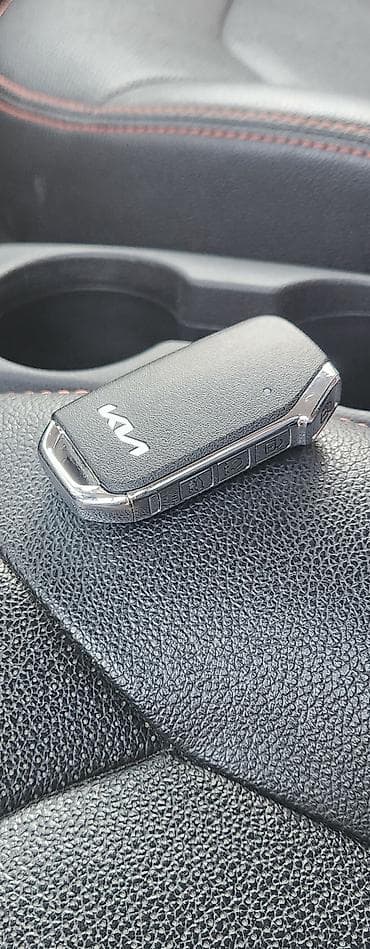 255 50 р19: Kia Ray: 2022 г., 0.1 л, Автомат, Бензин, Хэтчбэк — 10