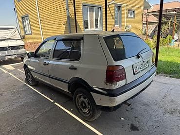 богаж фит: Volkswagen Golf: 1992 г., Бензин, Хэтчбэк — 4