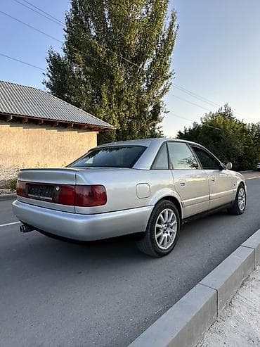 абуди 80: Audi A6: 1995 г., 2 л, Механика, Бензин, Седан — 3