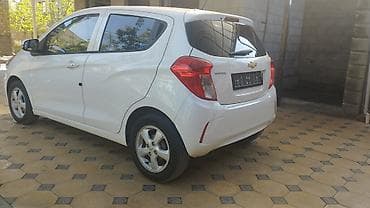 зил 141: Chevrolet Spark: 2020 г., 1 л, Ручные, Бензин, Хэтчбэк — 2