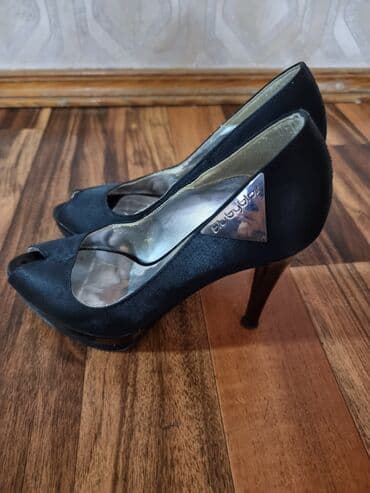 фирменная обувь из италии: Продаю туфли вечерние 37 р. Каблук 11 см. Очень удобная посадка — 2