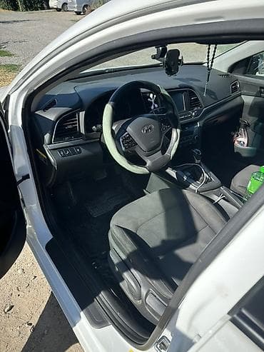 e klass: Hyundai Elantra: 2018 г., 2 л, Автомат, Бензин, Седан — 7