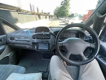 гитара на делику: Mitsubishi Delica: 1994 г., 2.8 л, Автомат, Дизель, Минивэн — 5