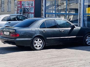 gl x164: Mercedes-Benz E-Class: 2001 г., 2.6 л, Автомат, Бензин, Седан — 5