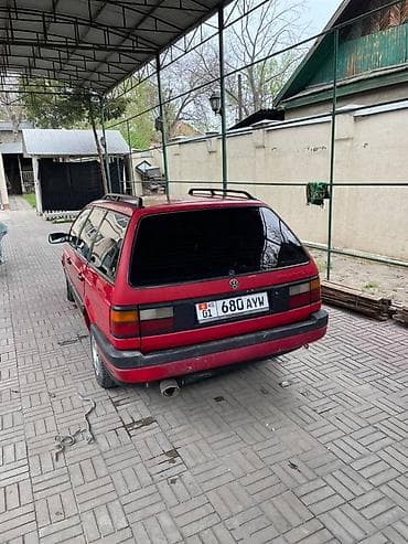 v klass: Volkswagen Passat Variant: 1991 г., 1.8 л, Ручные, Бензин, Универсал — 2