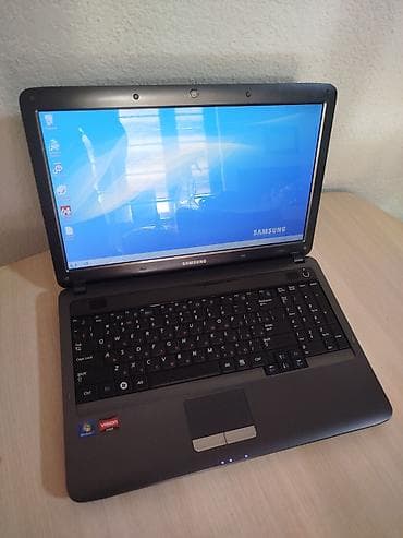 Ноутбук Samsung 17" - Экран: 17" (широкоформатный, глянцевый) -