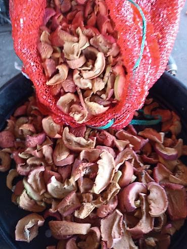 клубника поле: Алма как таза даамдуу Сушёные яблоки в сетчатых мешках. - Натуральные — 1