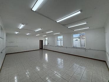 Кыймылсыз мүлк: Сдается в аренду 3-этажный дом 📍 Адрес: г. Бишкек, ул. Арстанбап, 43 — 3