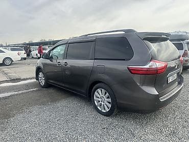 mini cooper: Toyota Sienna: 2017 г., 3.5 л, Автомат, Бензин, Минивэн — 10