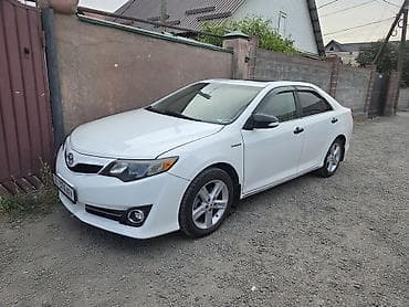 Toyota Camry: 2013 г., 2.5 л, Вариатор, Гибрид, Седан — 1