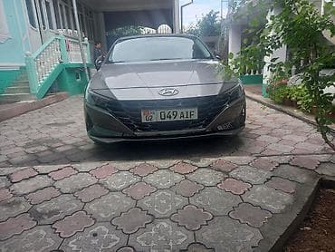byd 5: Hyundai Elantra: 2021 г., Седан — 1