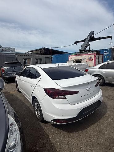 geely galaxy e5: Hyundai Avante: 2019 г., 1.6 л, Вариатор, Бензин, Седан — 6