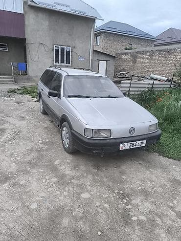mazda 626 1990: Volkswagen Passat Variant: 1988 г., 1.8 л, Универсал — 2