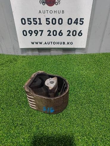 Подушка мотора Honda