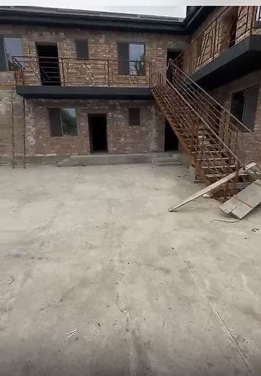 Здание, 285 м²