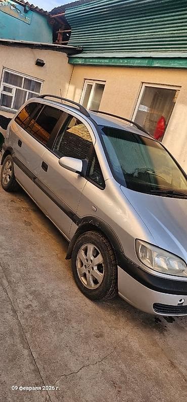 golf iv: Opel Zafira: 2001 г., 1.8 л, Механика, Бензин, Минивэн — 3